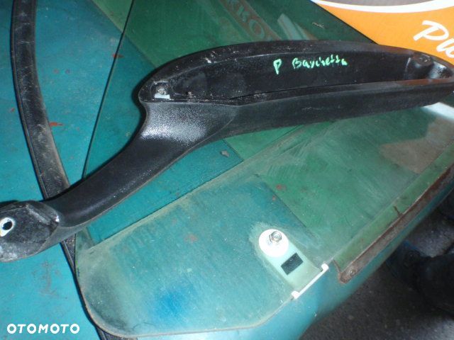 rączka uchwyt rękojeść z drzwi fiat barchetta - 1