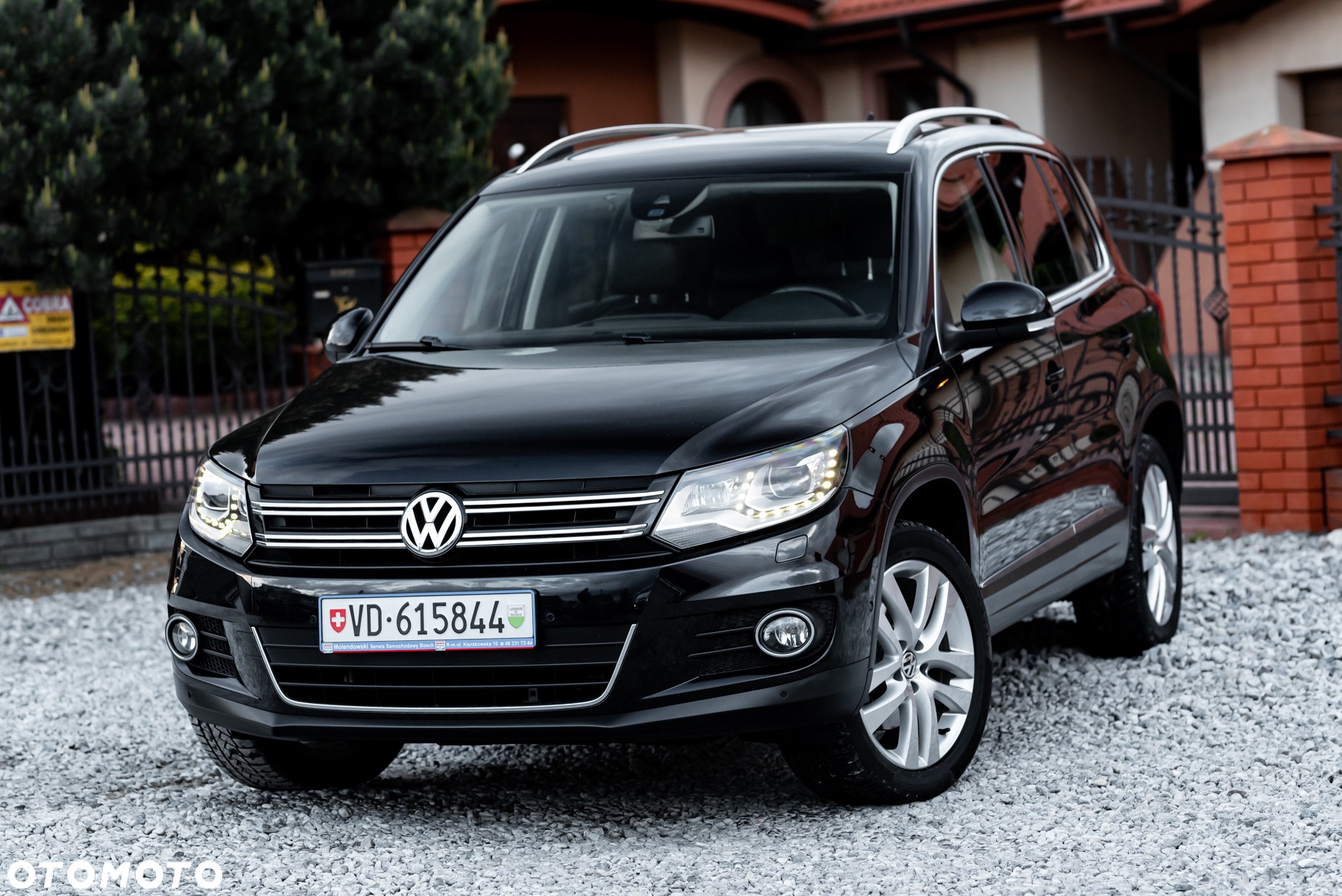 Volkswagen Tiguan 2.0 TSI 4Mot Sport&Style DSG - 4
