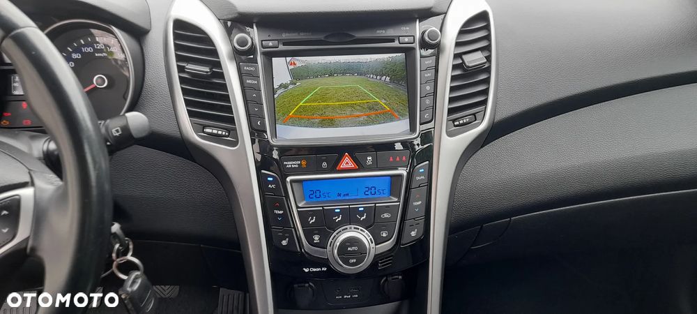 Hyundai i30 i30cw 1.4 Fifa World Cup Edition - 5