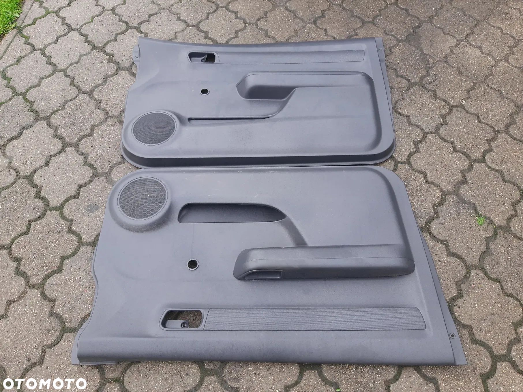 Swift IV MK6 tapicerka drzwi boczek komplet 3d 04-10r Suzuki * - 1