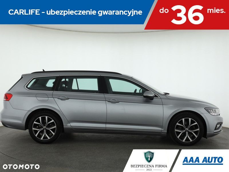 Volkswagen Passat Variant - 8