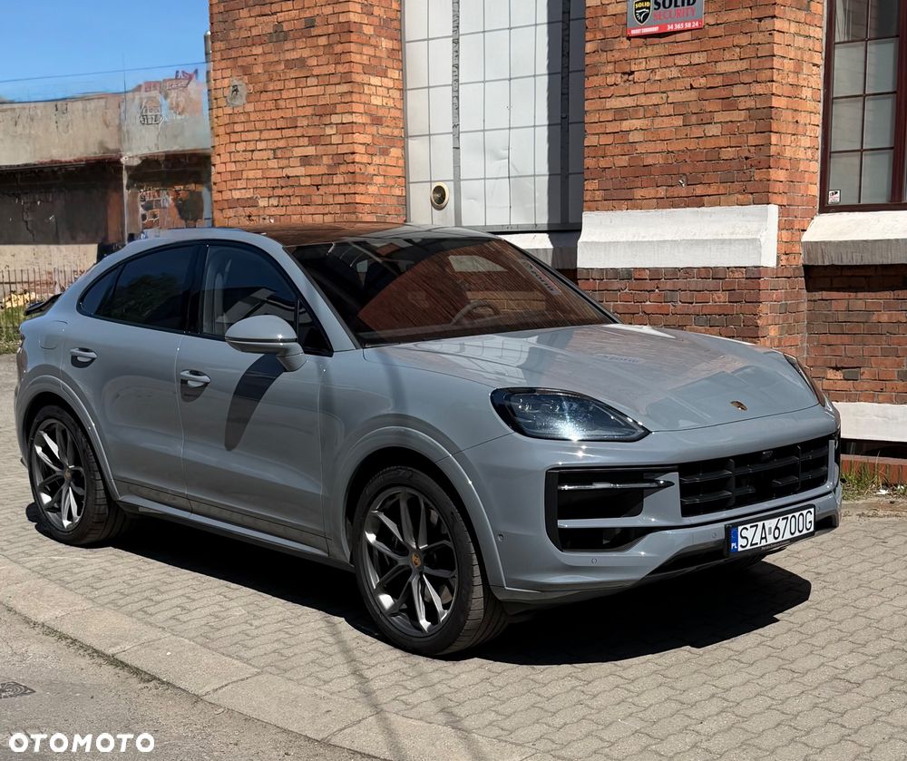 Porsche Cayenne Standard - 2
