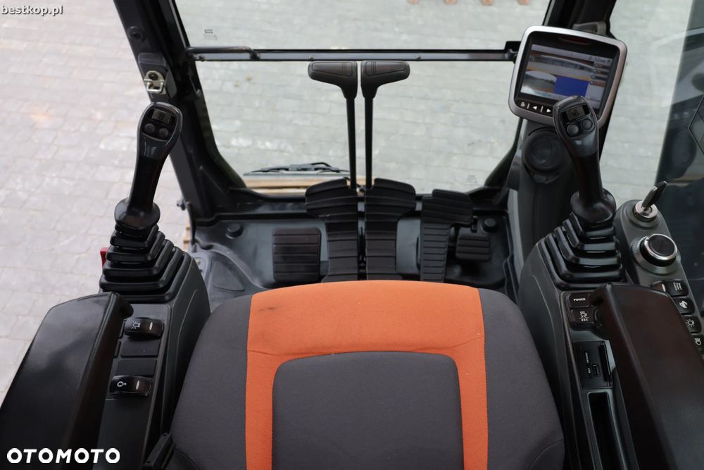 Doosan DX225LC-5 - 20