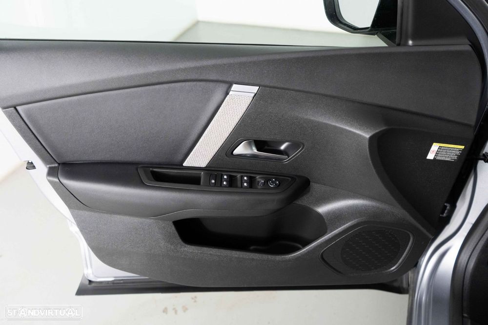 Citroën C4 X 1.2 PureTech Shine Pack EAT8 - 16