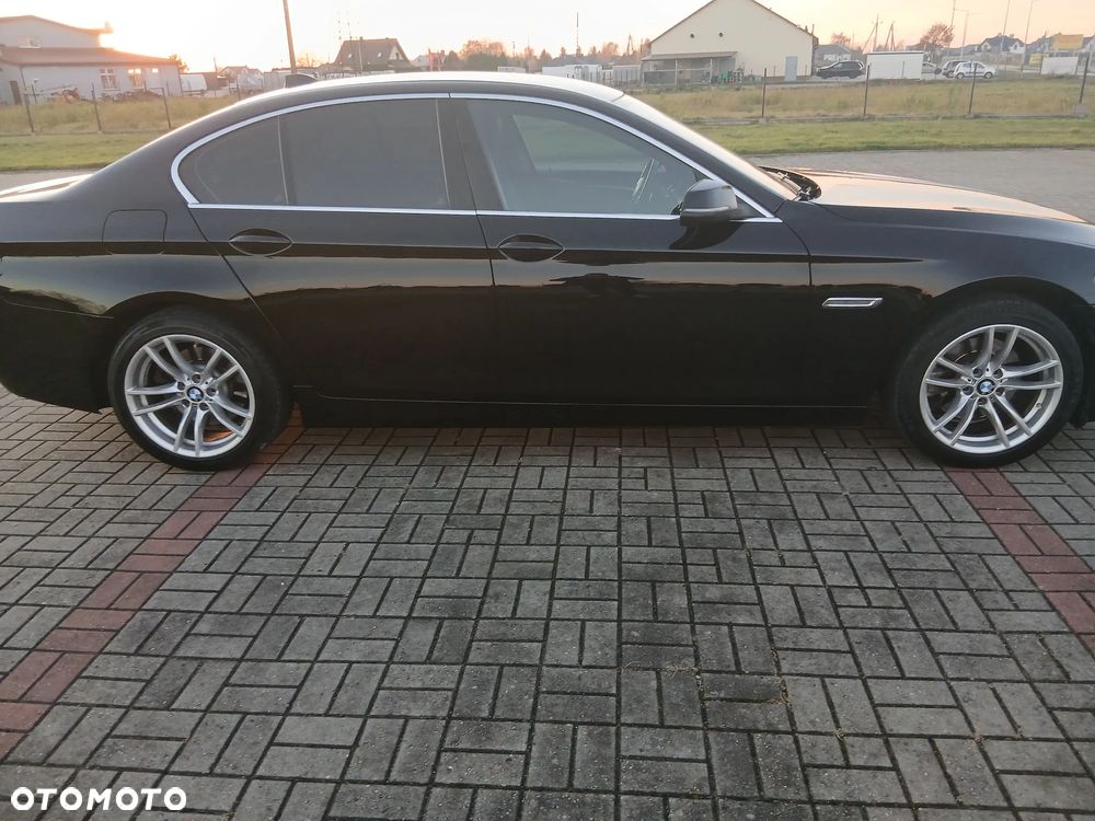 BMW Seria 5 520d - 9