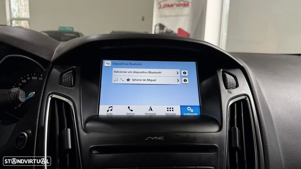 Ford Focus SW 1.0 EcoBoost Titanium - 26