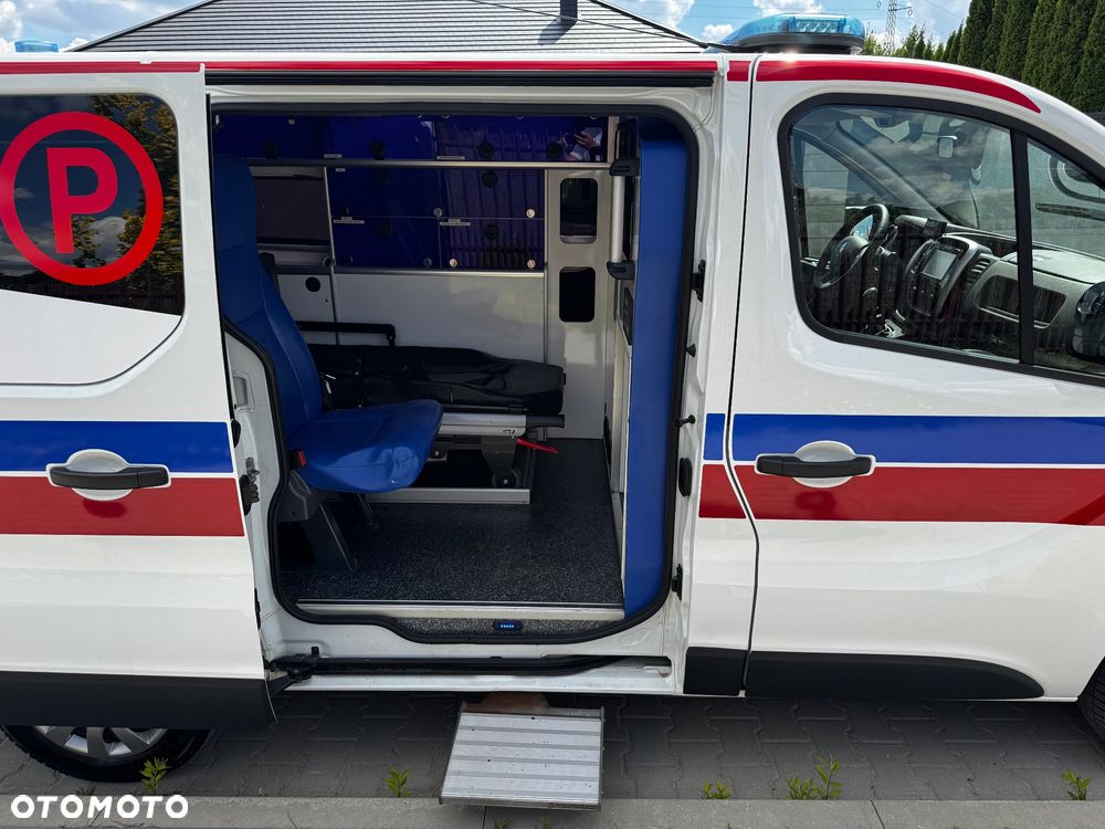 Renault Trafic - 16