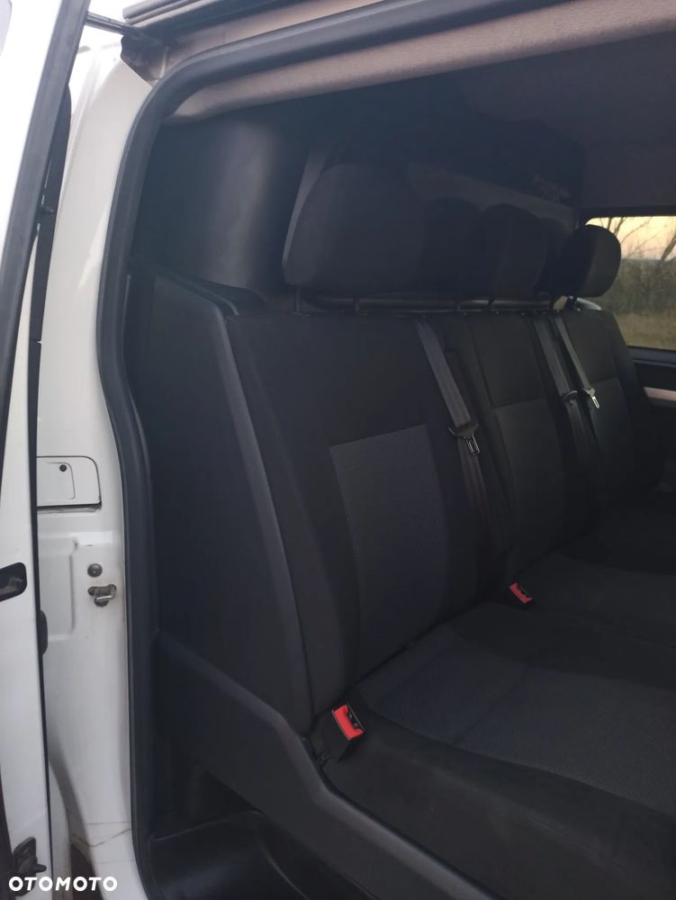 Opel Vivaro - 23