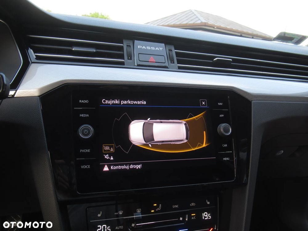 Volkswagen Passat 1.5 TSI EVO Business DSG - 31
