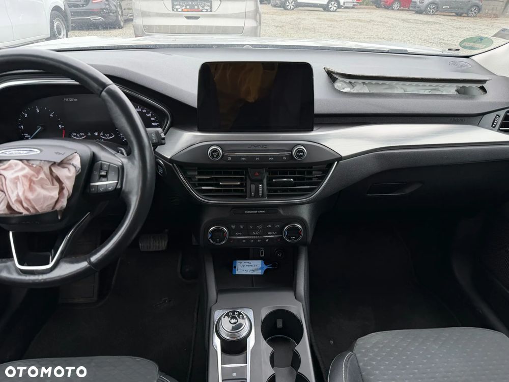 Ford Focus 2.0 EcoBlue Titanium Business - 12