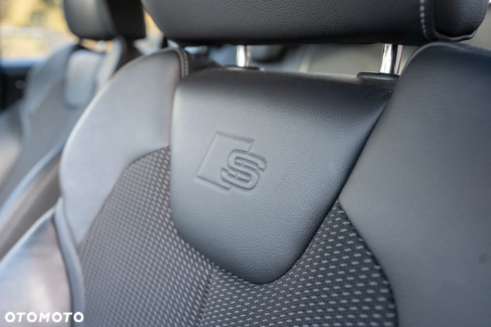 Audi Q2 35 TFSI S tronic S line - 16