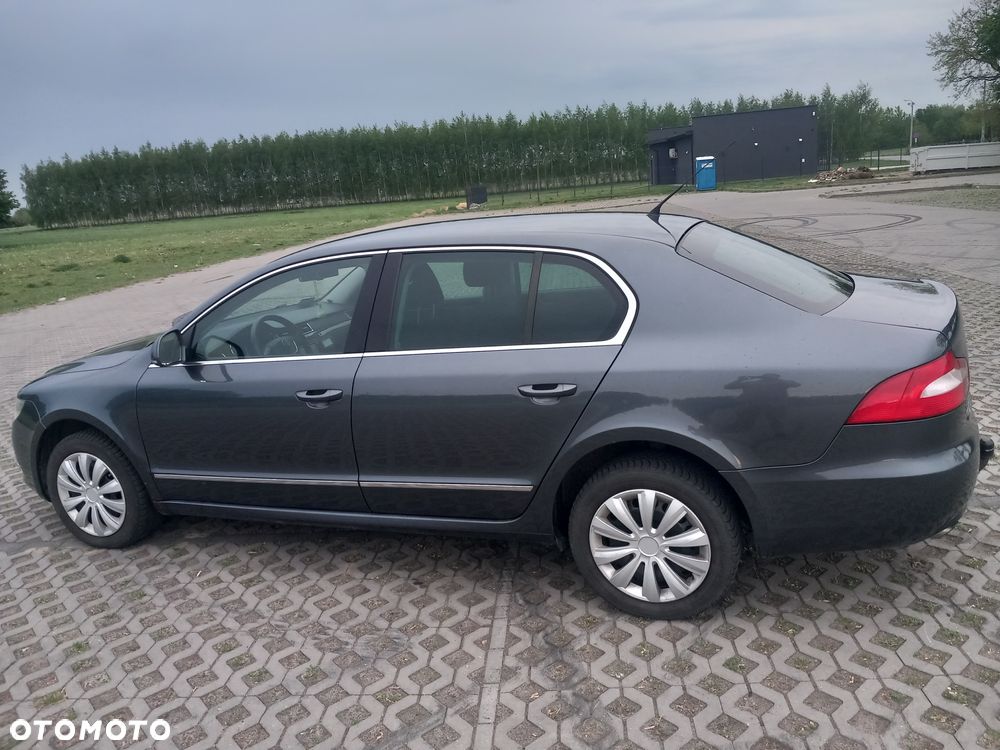 Skoda Superb 2.0 TDI Comfort - 9