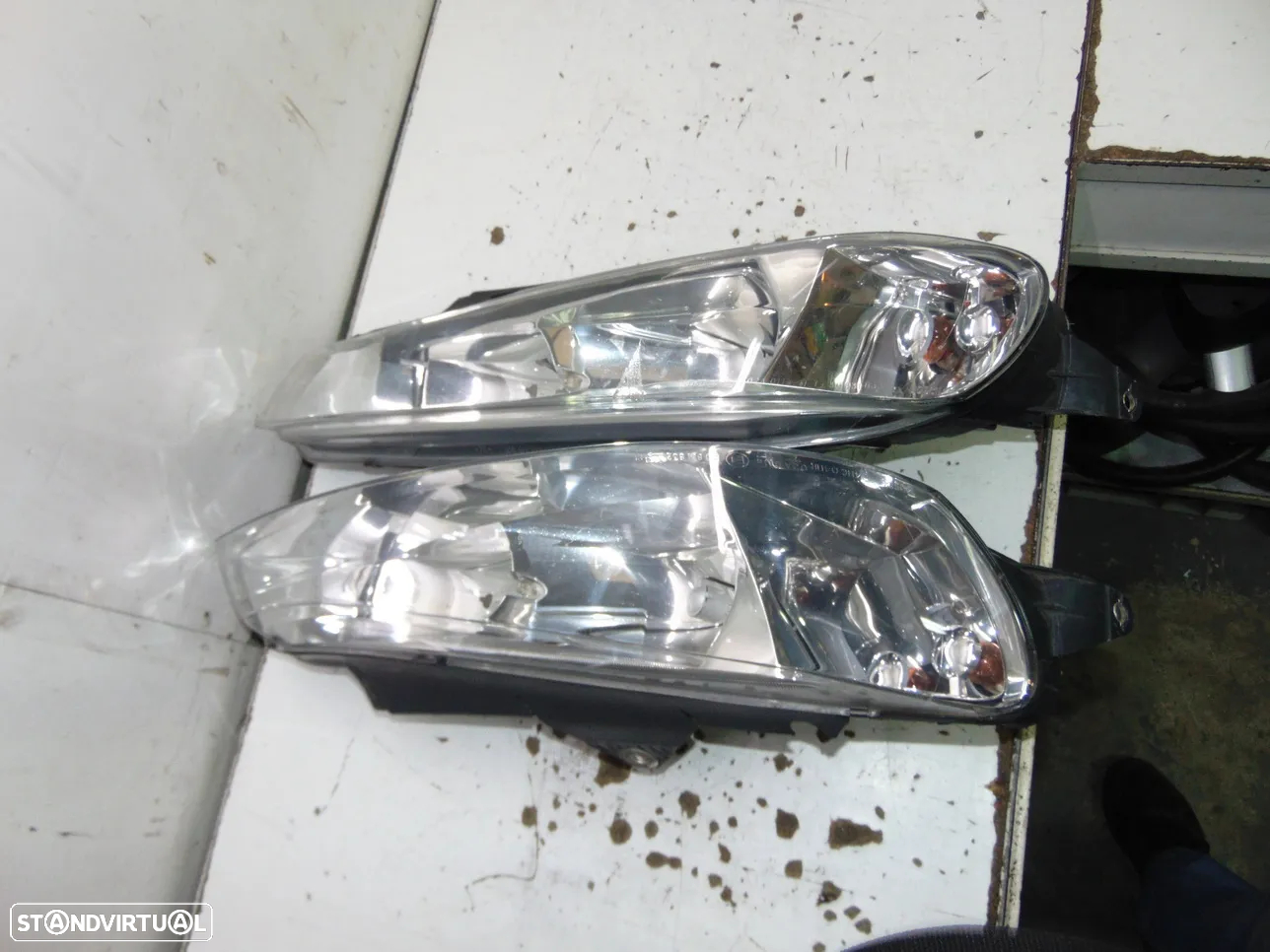 Peugeot 406 faróis - 7