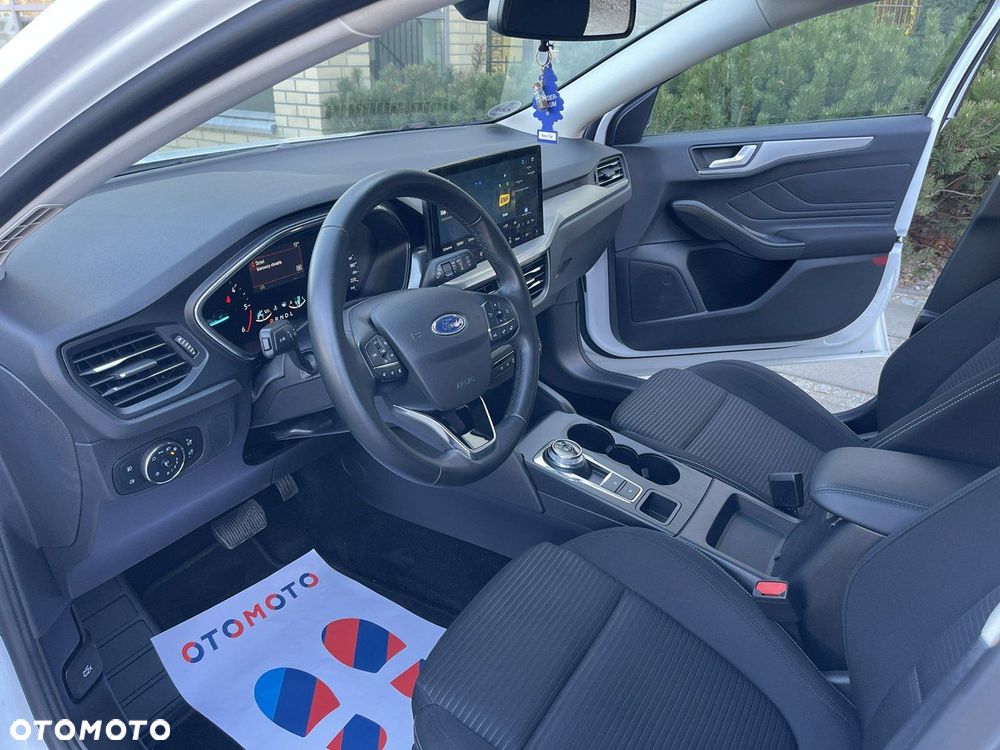Ford Focus - 20