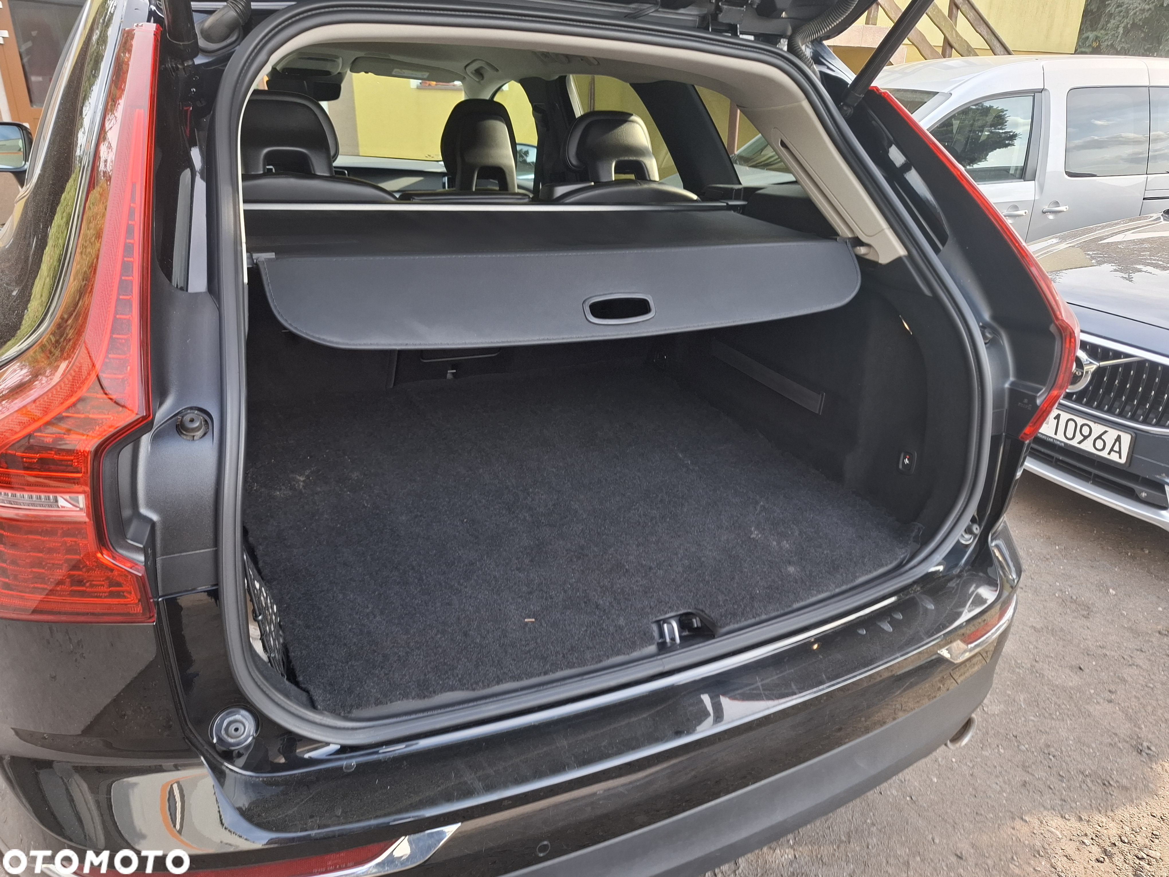 Volvo XC 60 D4 AWD Momentum - 6