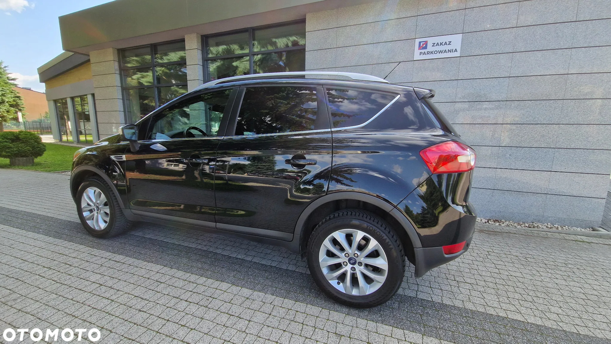 Ford Kuga - 11