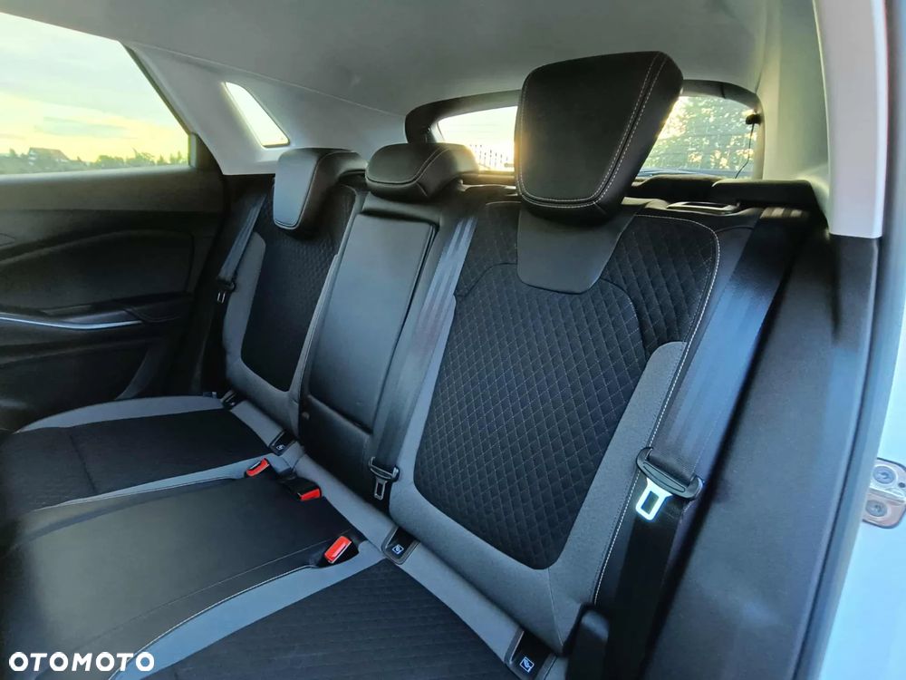 Opel Grandland X 1.2 T Innovation S&S - 11