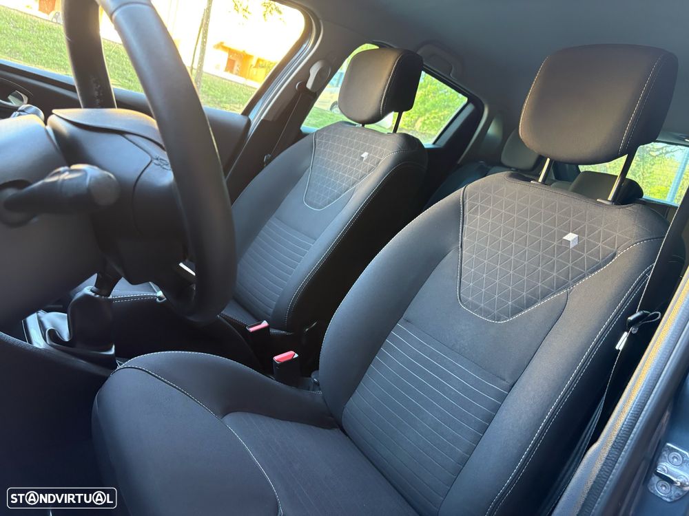 Renault Clio 1.5 dCi Limited EDition - 22