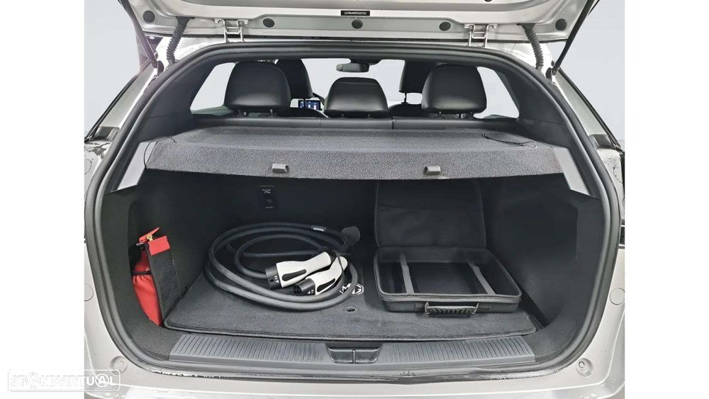 MG MG4 77 kWh Extended Range Luxury - 12