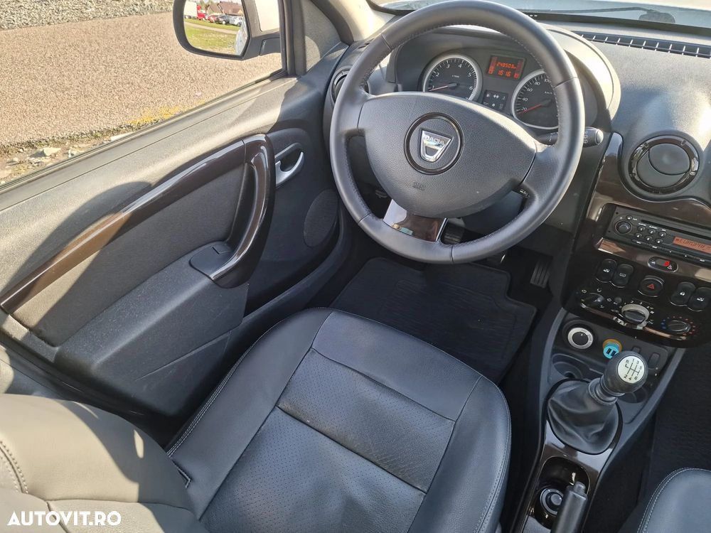 Dacia Duster dCi 110 FAP 4x4 Laureate - 14