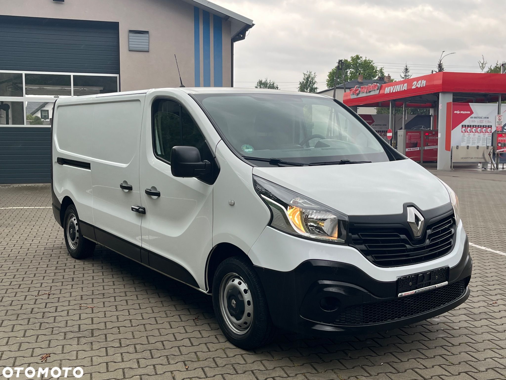 Renault trafic - 1