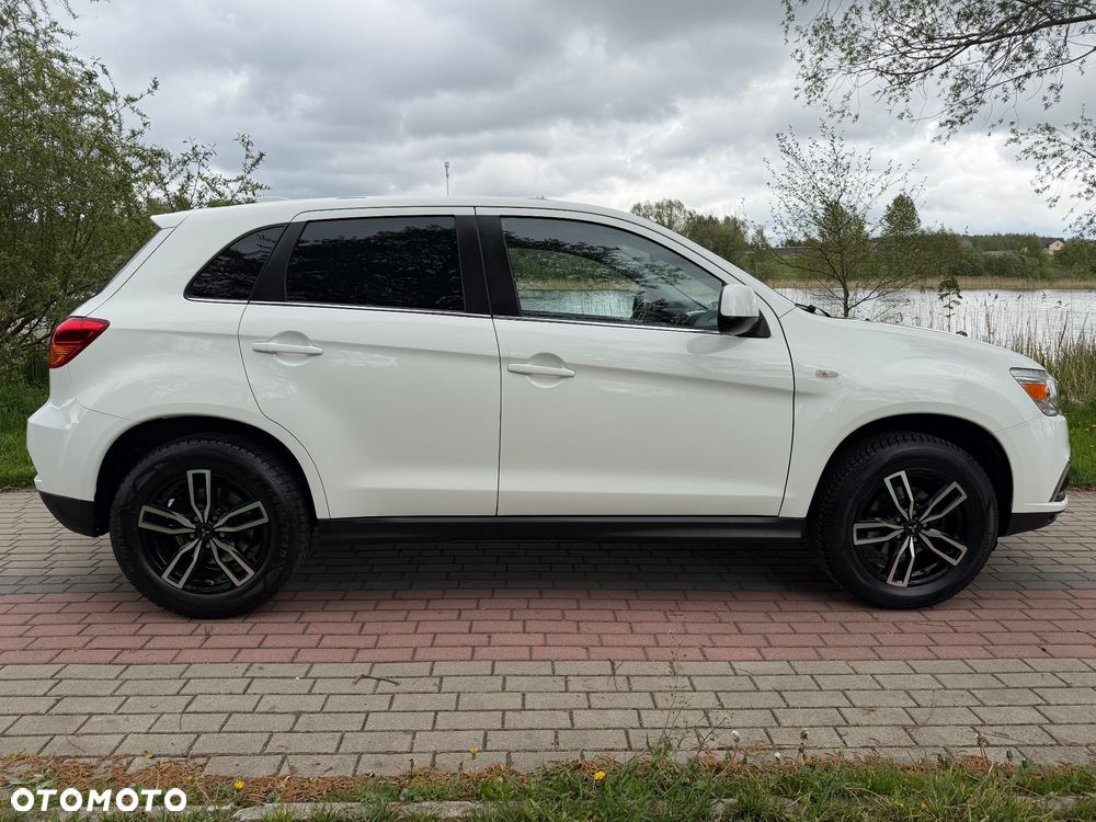 Mitsubishi ASX 1.6 2WD Diamant Edition - 2