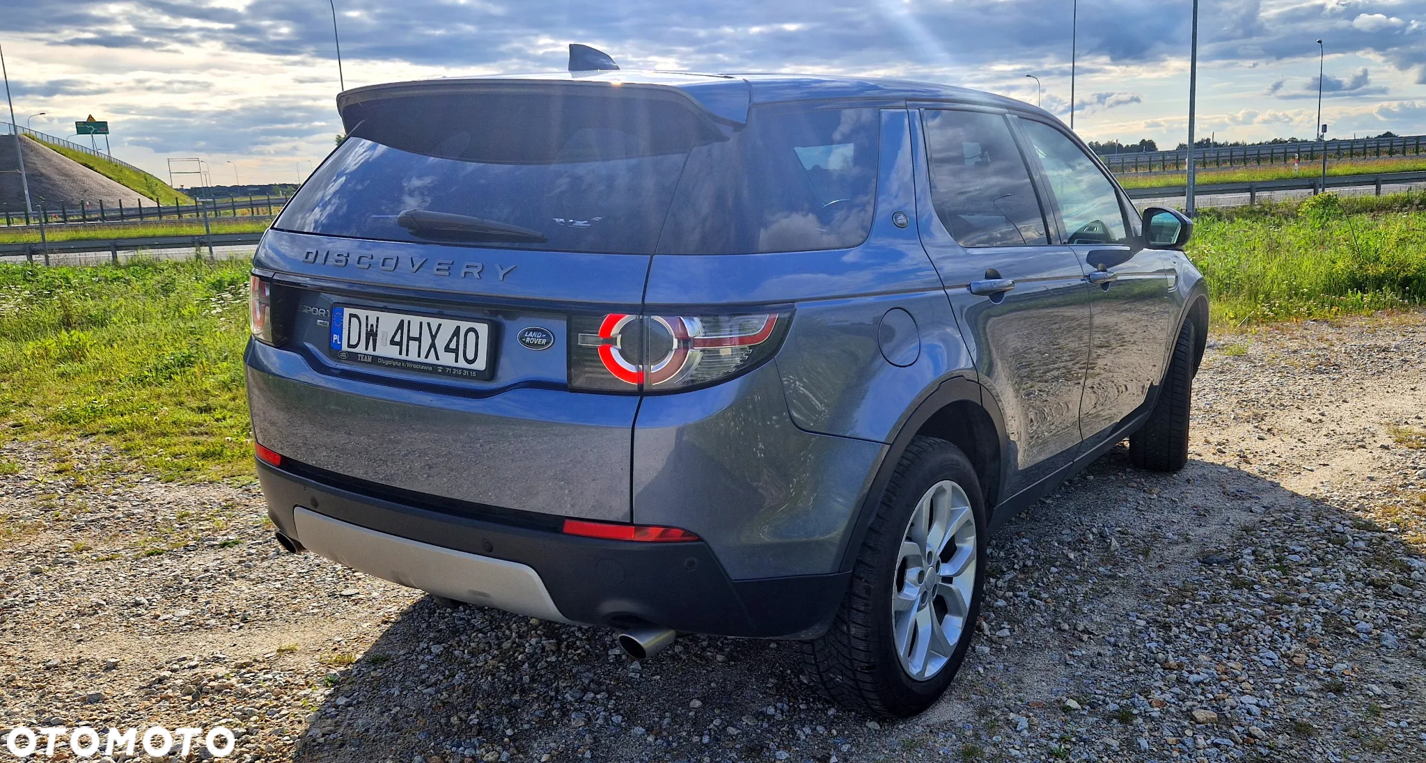 Land Rover Discovery Sport 2.0 D180 HSE - 3