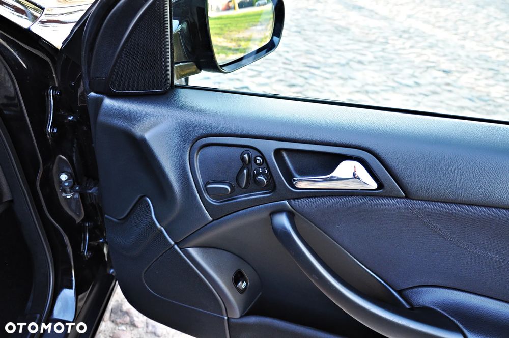 Mercedes-Benz CLC 200 Kompressor - 24