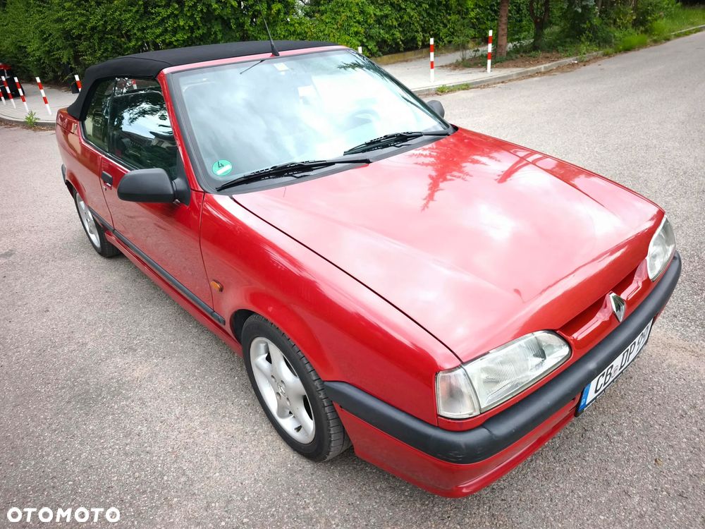 Renault 19 1.8 - 26
