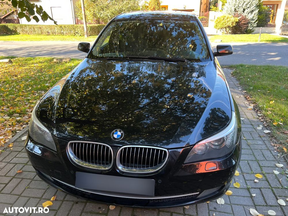 BMW Seria 5 535i xDrive Aut. Luxury Line - 2