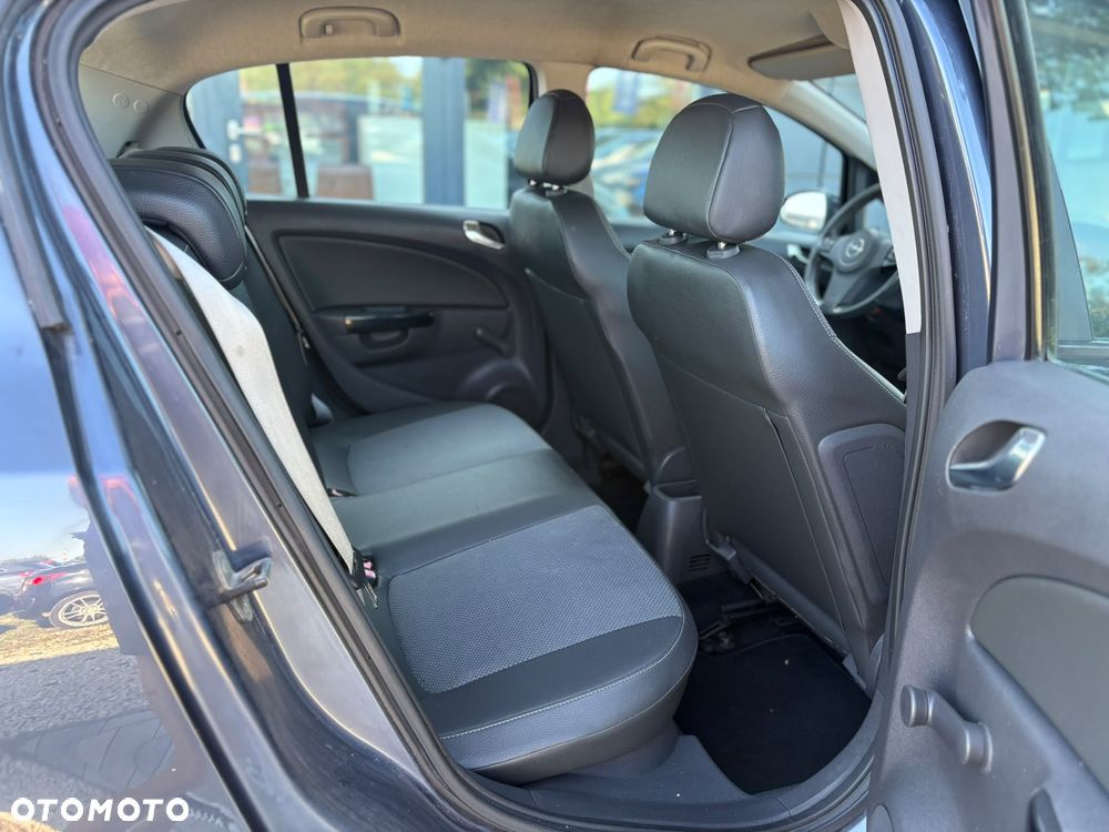 Opel Corsa 1.2 16V - 9