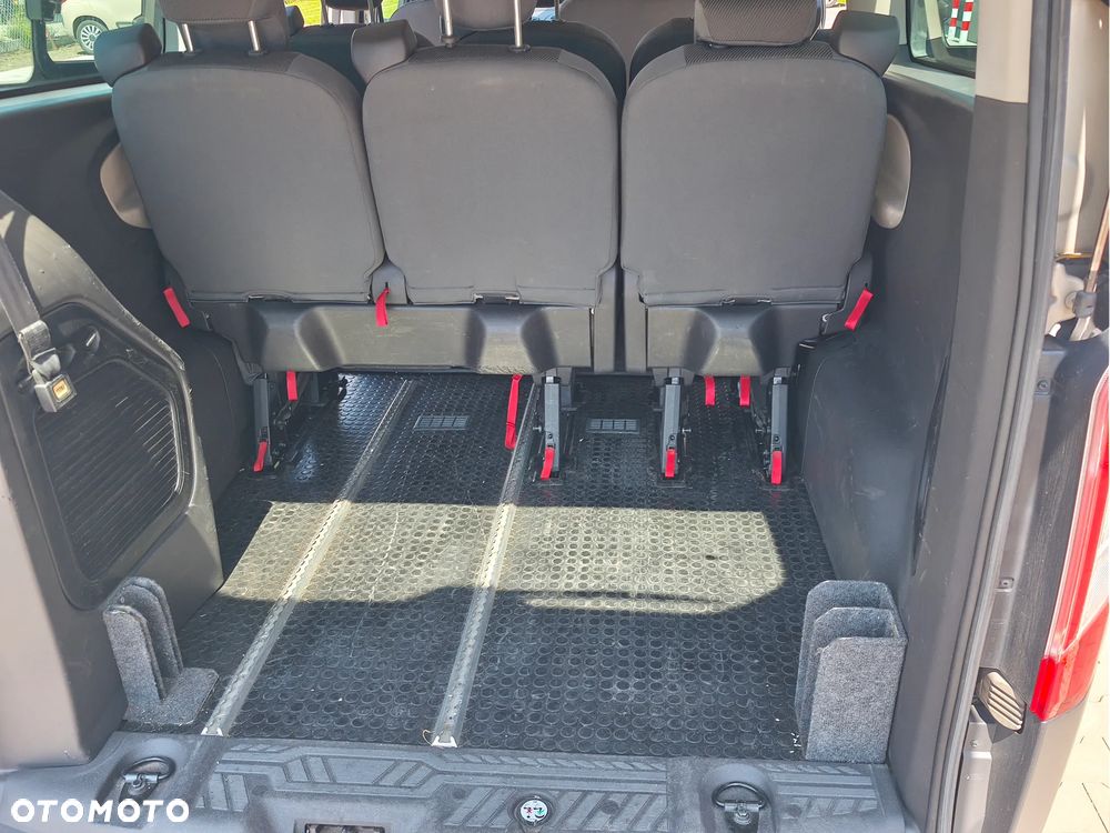 Ford Transit Custom Tourneo 300 L2 Limited - 8