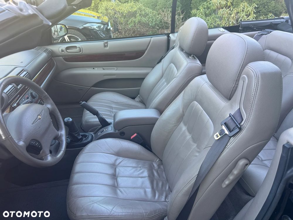 Chrysler Sebring Cabrio 2.0 LX - 8
