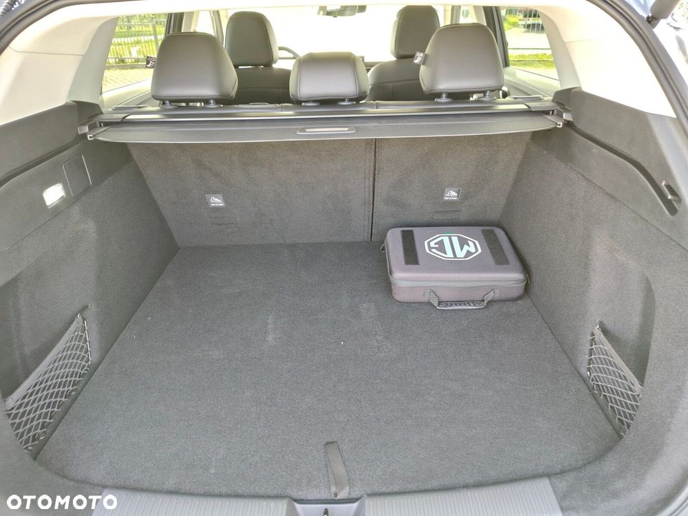 MG HS PHEV 1.5T Exclusive - 8