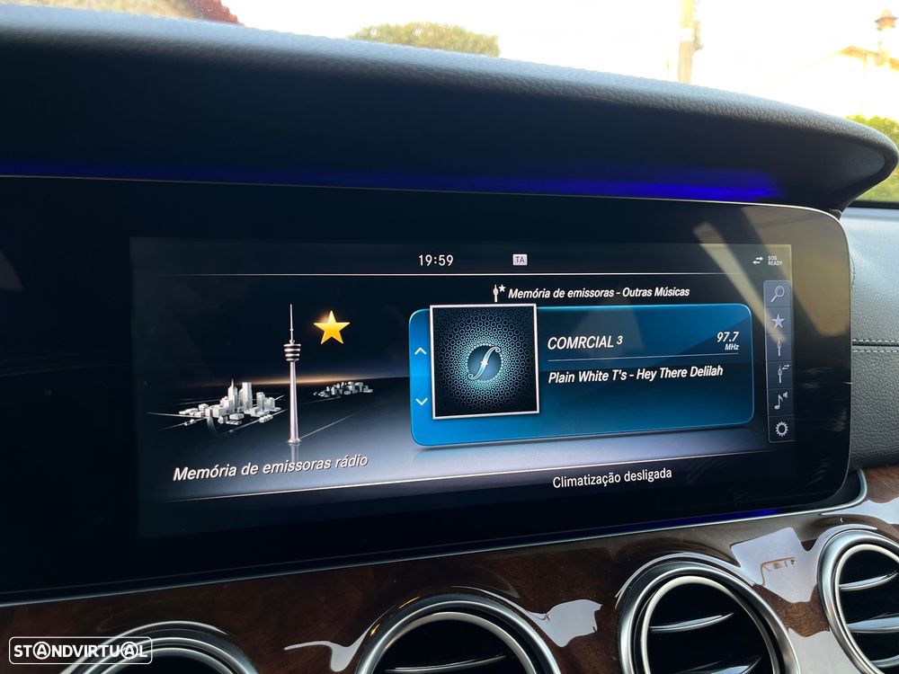 Mercedes-Benz E 220 d AMG Line - 36