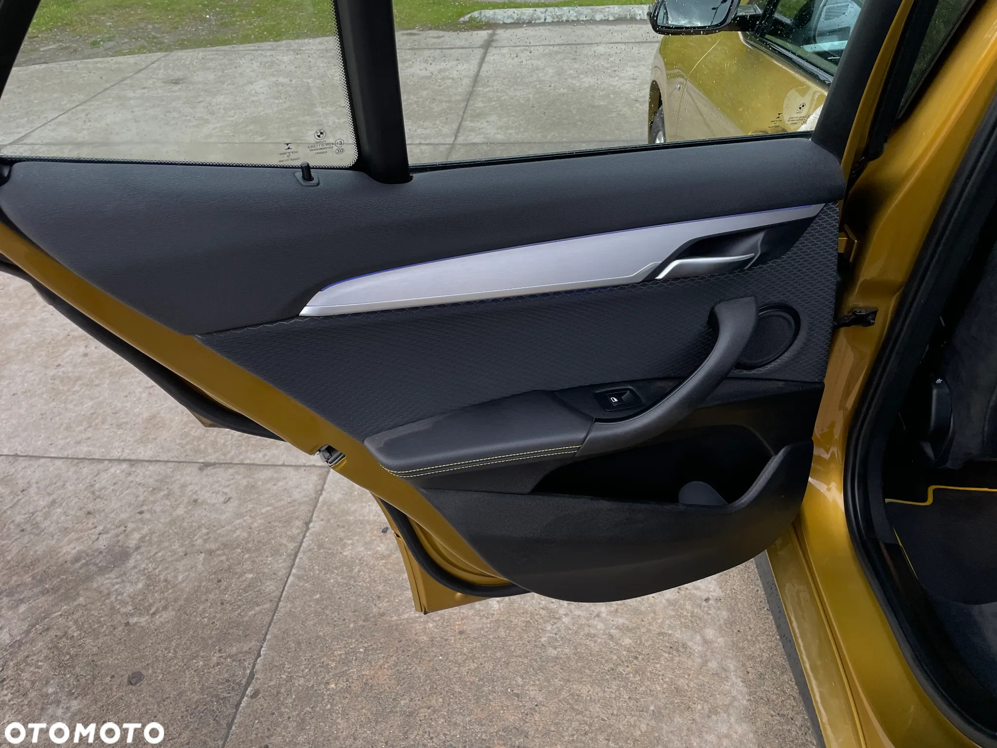 BMW X2 sDrive18i Advantage Plus - 16