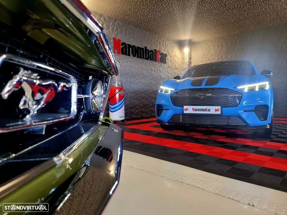 Ford Mustang Mach-E GT AWD - 15