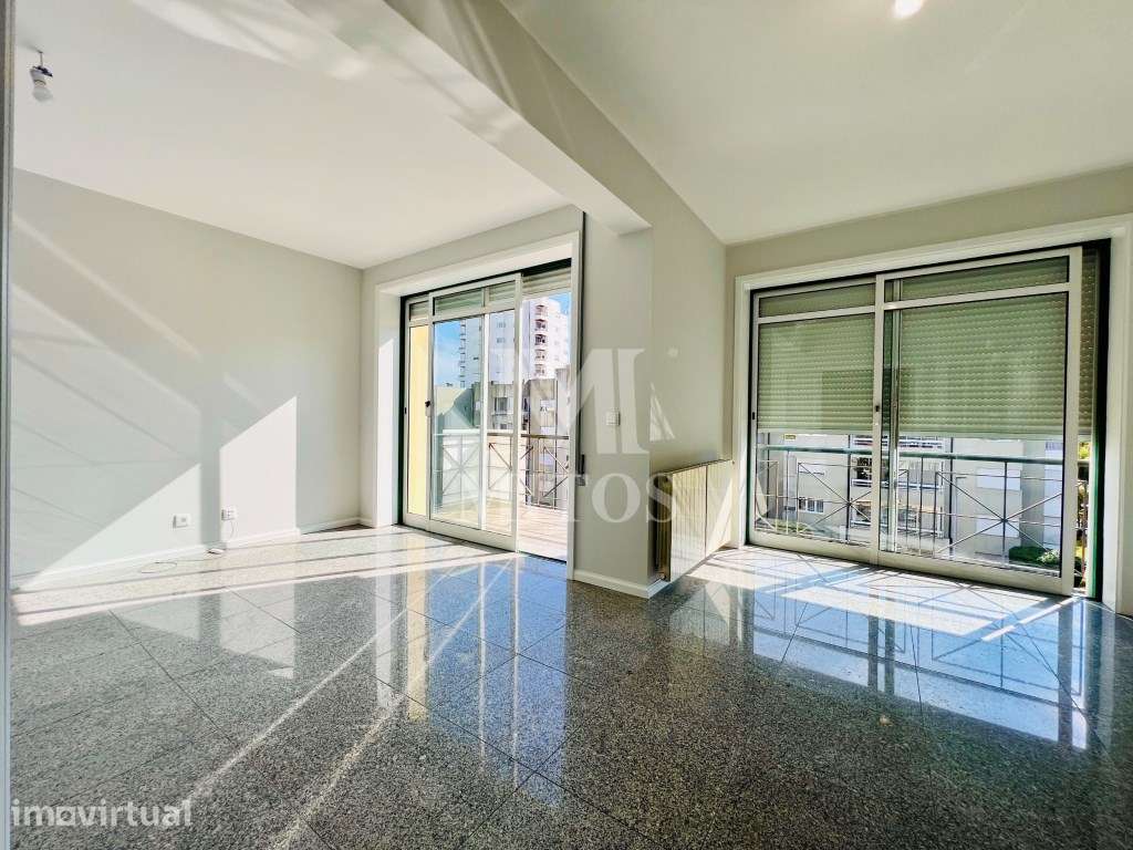 Apartamento T2 para venda em Santa Maria Maior, Viana do Castelo - Grande imagem: 4/25