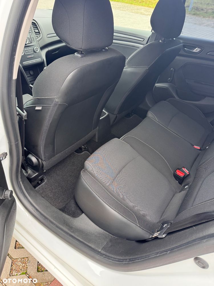 Renault Megane - 40