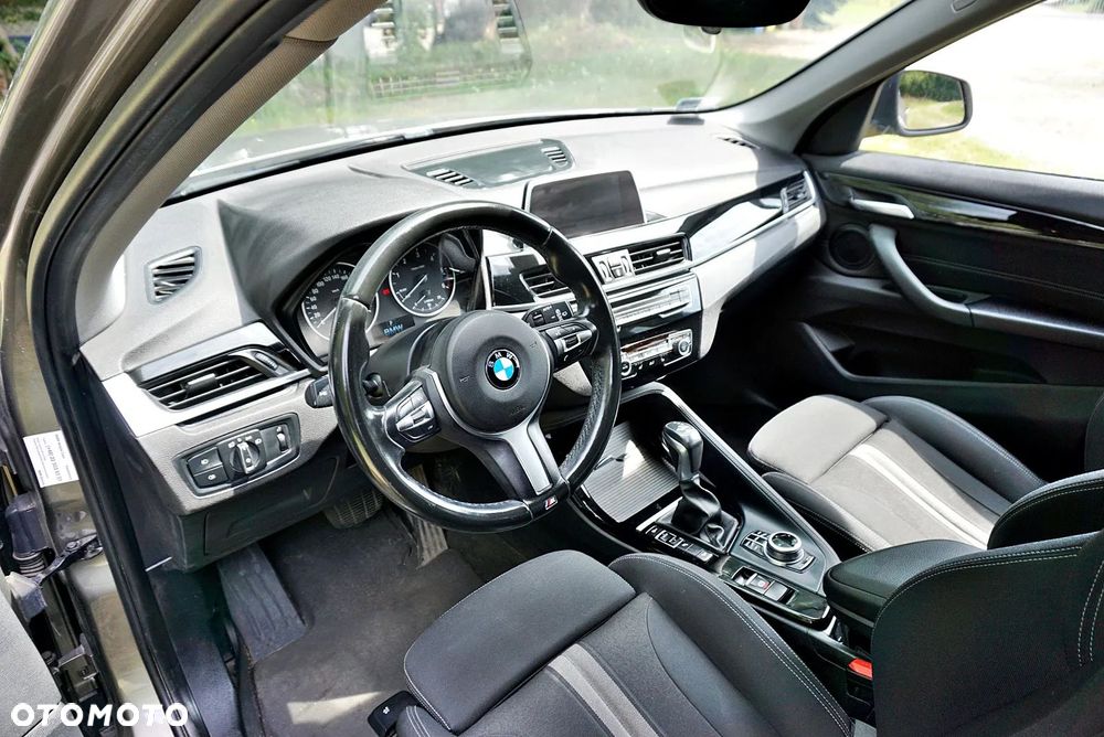 BMW X1 sDrive18d Sport Line - 9
