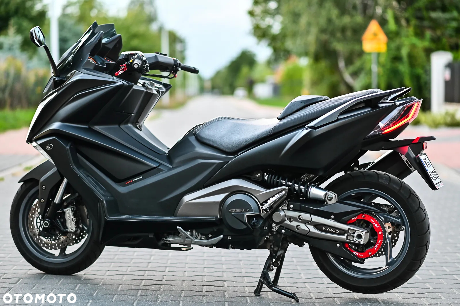 Kymco AK 550 - 20