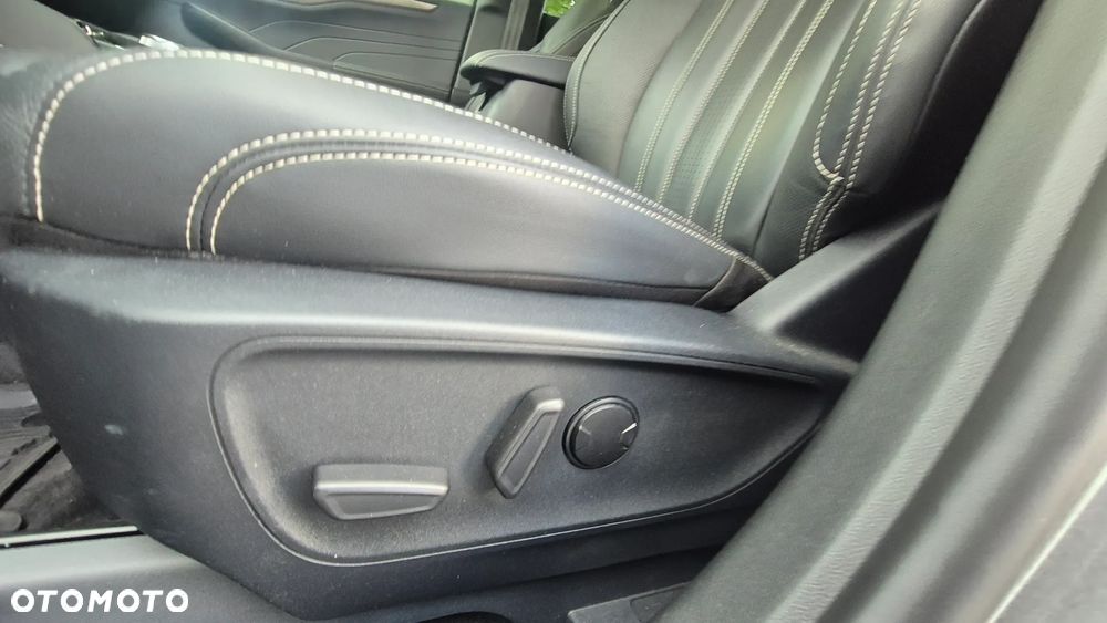 Ford Kuga 2.5 Duratec FHEV VIGNALE - 23