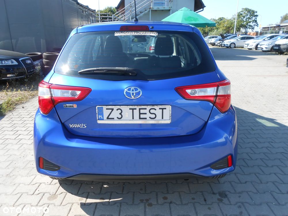 Toyota Yaris 1.0 Life EU6 - 5