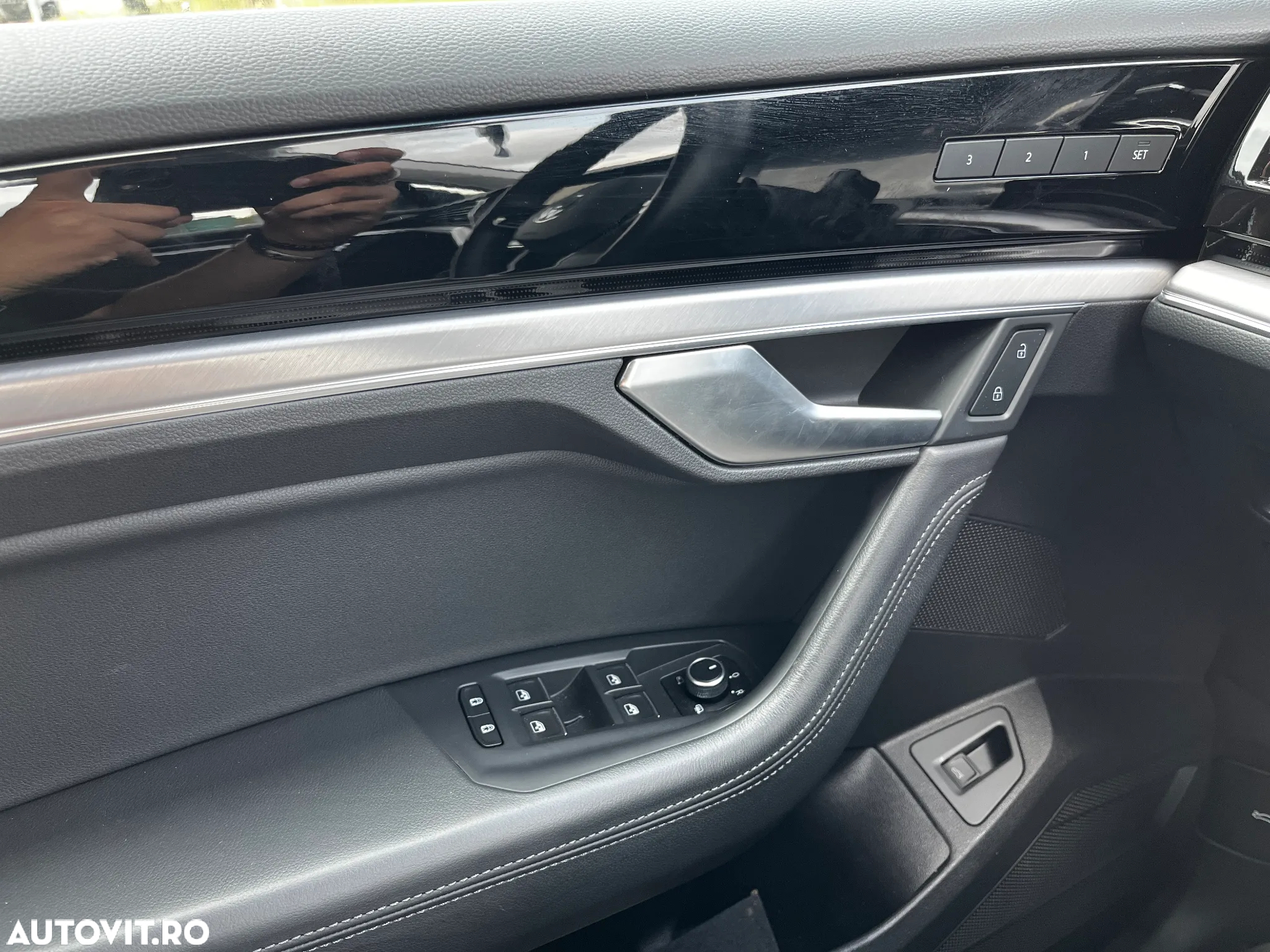 Volkswagen Touareg - 21