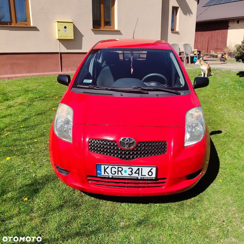 Toyota Yaris 1.0 VVT-i Life - 2