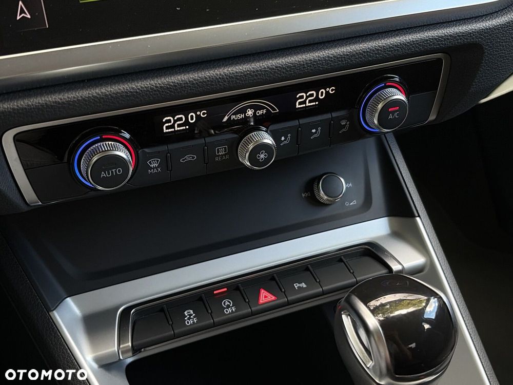 Audi Q3 - 24