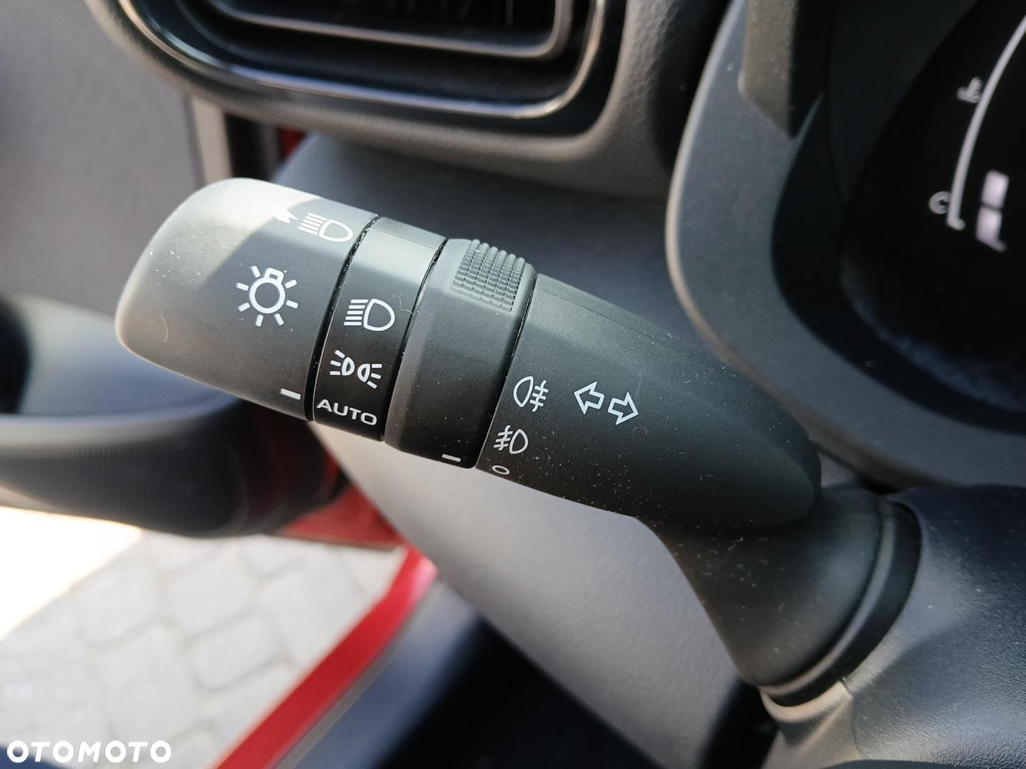 Toyota Yaris Cross Hybrid 1.5 Comfort - 17