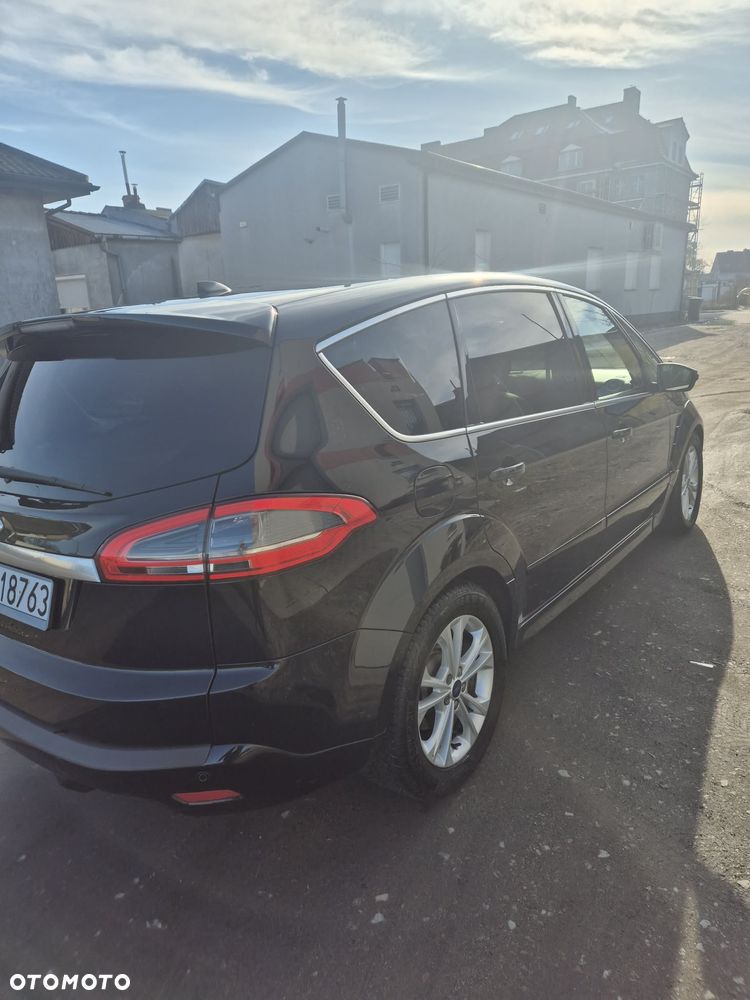 Ford S-Max - 15