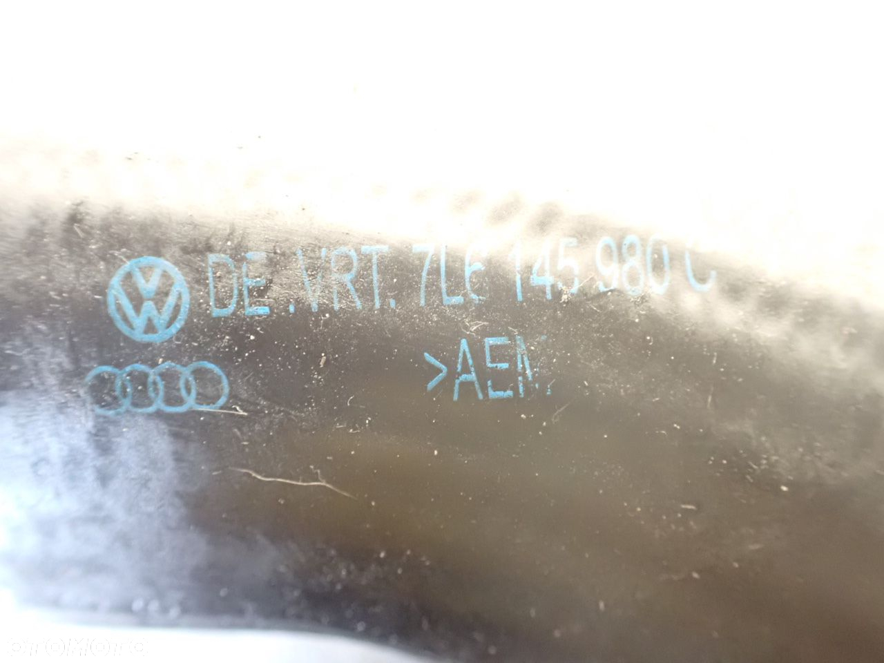 PRZEWÓD POWIETRZA VOLKSWAGEN TOUAREG 5.0 7L6145980C - 5
