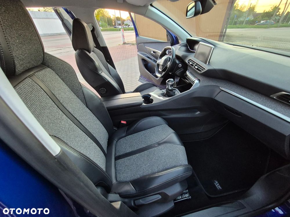 Peugeot 3008 BlueHDi 130 Stop & Start Allure - 26